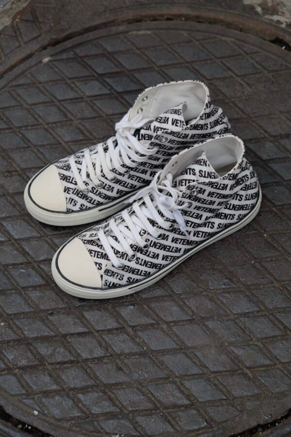 Vetements All Over High Top Sneaker White - Hình ảnh 3