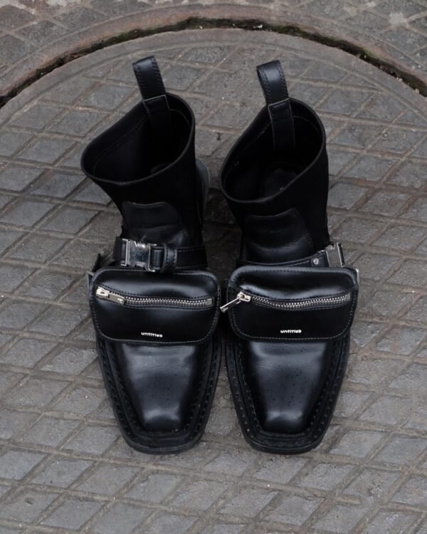 Untitlab Matte Black Strap On Boots With Bag