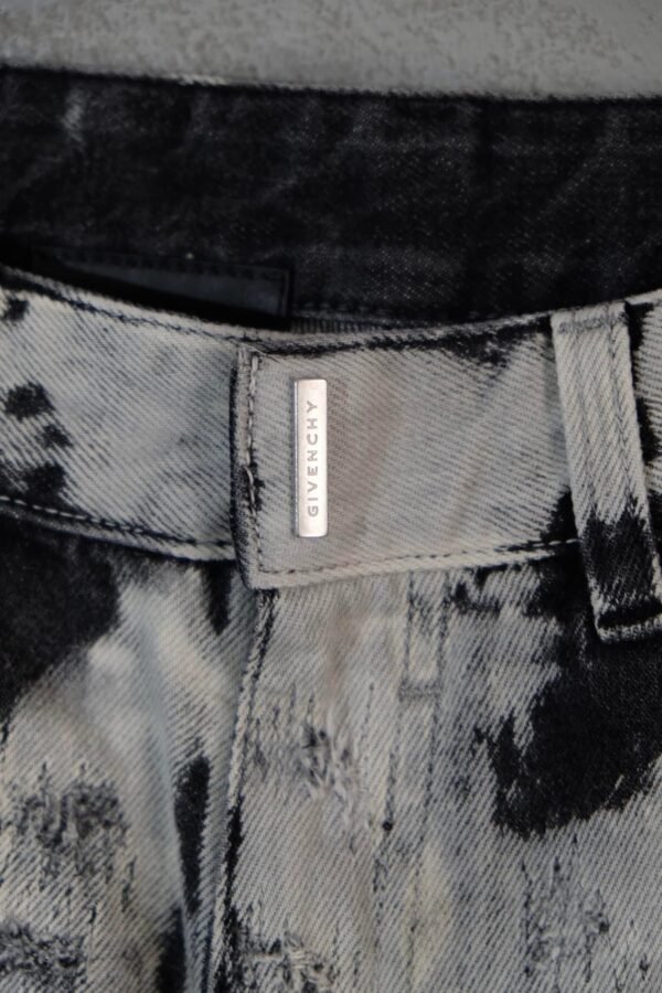 Givenchy Distressed Bleached - Hình ảnh 4