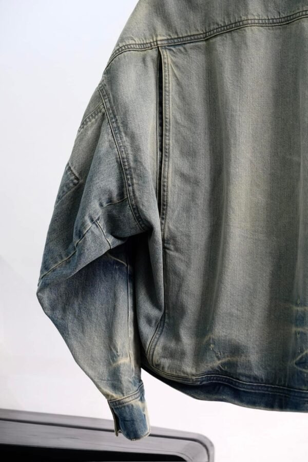 JULIUS Distressed Denim Jacket In Blue - Hình ảnh 5