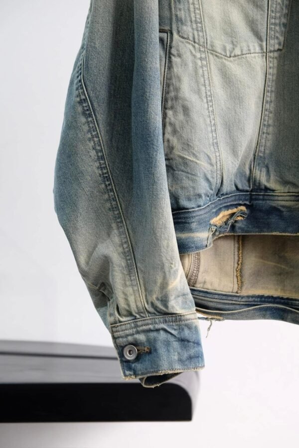 JULIUS Distressed Denim Jacket In Blue - Hình ảnh 3