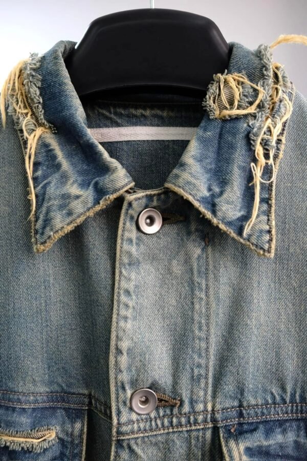 JULIUS Distressed Denim Jacket In Blue - Hình ảnh 4