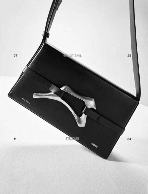 Heliot Emil x Staccato Cow Leather Shoulder Bag Night Black - Hình ảnh 2