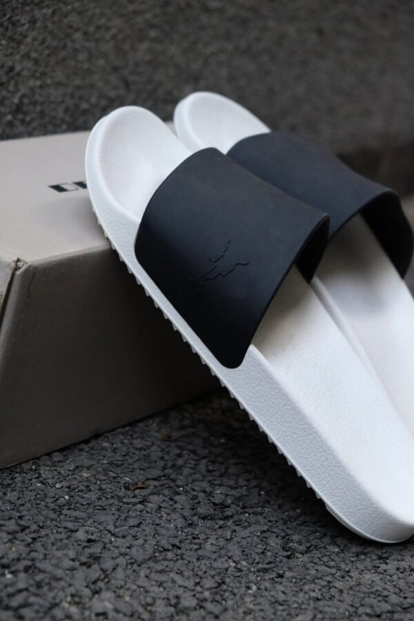 Rick Owens FW18 Rubber Slides Black Milk - Hình ảnh 4