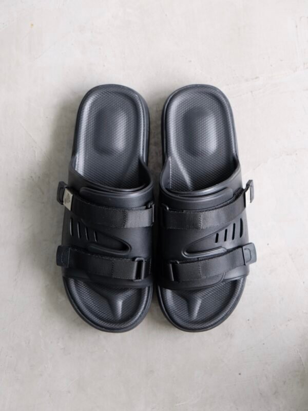 Suicoke Urich Sandals Black