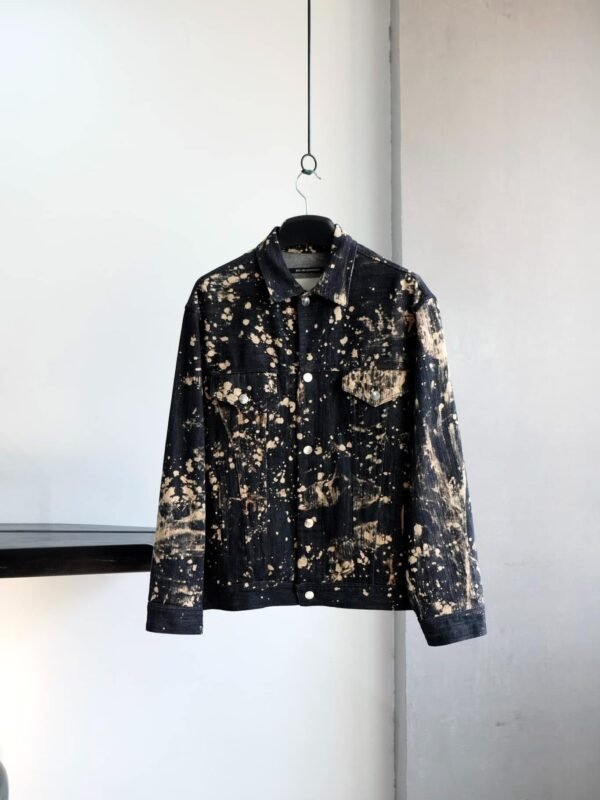 SONG FOR THE MUTE 22.2 Splatter – Detail Oversize Worker Jacket / Black