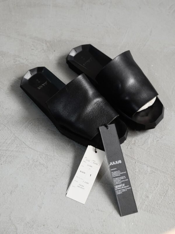 Julius 7 Leather Sandal / Black